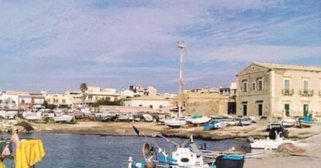 Tragedia nel porto di Donnalucata: anziana si toglie la vita