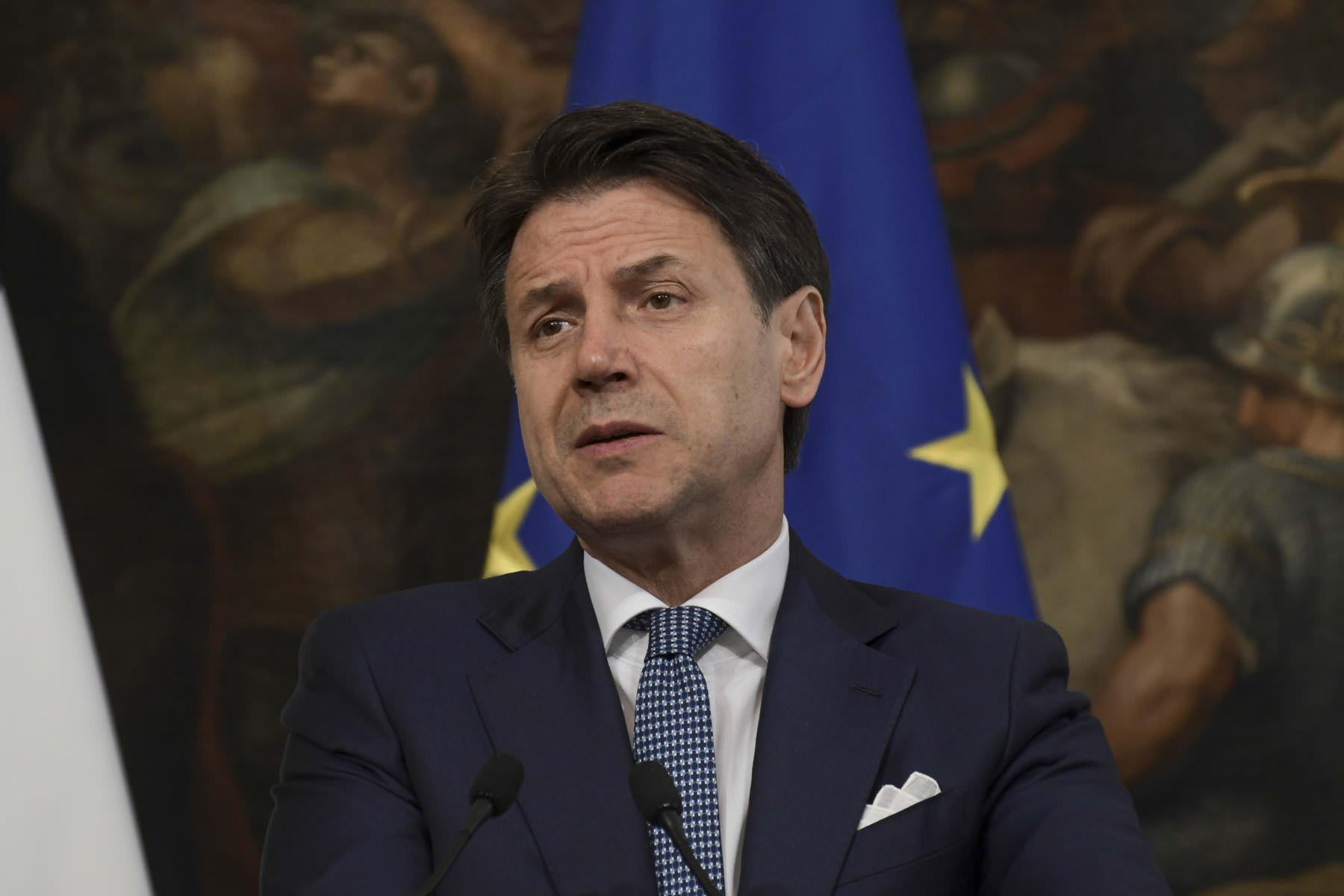 Crisi di Governo, Conte a colloquio con Mattarella: niente dimissioni, la Lega invoca le elezioni