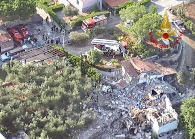 ISOLA D'ELBA, SI AGGRAVA BILANCIO DELL'ESPLOSIONE. SONO DUE I MORTI