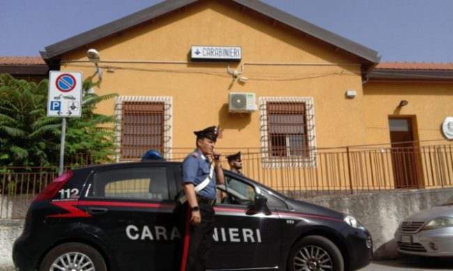 Controlli e provvedimenti, spaccio di droga e furto: 2 arresti