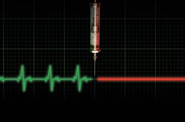Insegnante catanese morta in clinica svizzera per il suicidio assistito: avviso di garanzia per responsabile Exit Italia