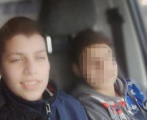 Incidente A29, oggi i funerali del piccolo Francesco Provenzano. Il fratellino lotta tra la vita e la morte