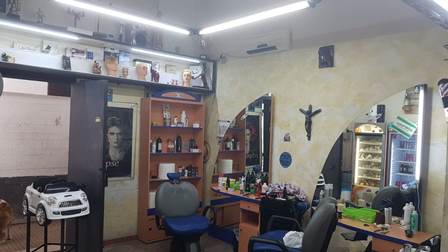 Viale Bummacaro, percepivano reddito di cittadinanza ma gestivano parrucchiere abusivo: indagati due coniugi