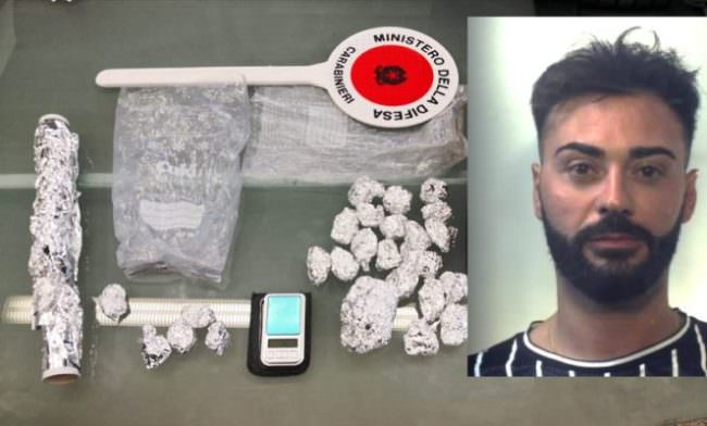 Nascondeva in casa la marijuana pronta per essere piazzata: arrestato il catanese Giuseppe Leone