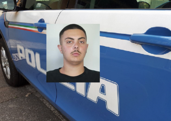 Catania, ruba auto nel parcheggio di un noto centro commerciale: in manette giovane incensurato
