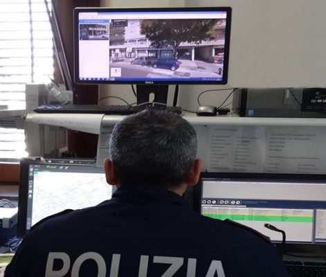 Concorrenza sleale e manipolazione del mercato: arrestata in Sicilia 65enne ricercata in tutto il mondo