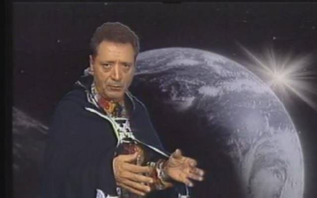 Lutto nel mondo della televisione, muore il Mago Gabriel: famoso per i suoi sketch a “Mai dire Tv”