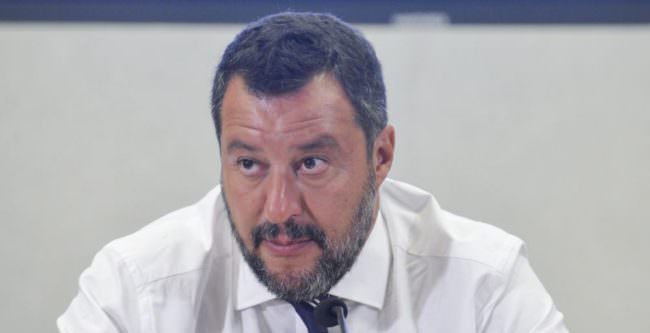 SALVINI “ALTOLÀ A GOVERNO PERCHE' FERMO, ITALIA DEVE CORRERE”