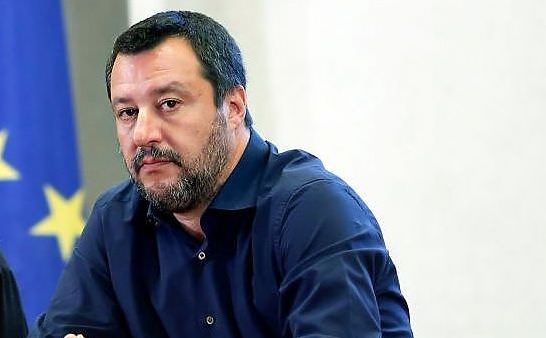 SBARCATI I MINORI DALLA OPEN ARMS, SALVINI “ALMENO 8 MAGGIORENNI”