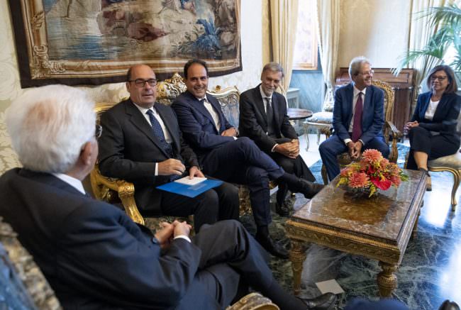 GOVERNO: ZINGARETTI “GOVERNO DI SVOLTA O ANDARE AL VOTO”