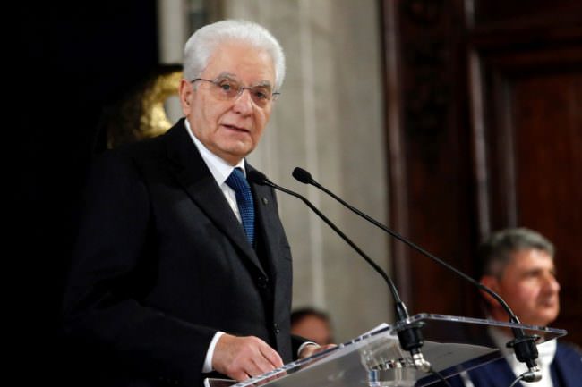 MATTARELLA “SERVONO DECISIONI CHIARE, DA MARTEDÌ NUOVE CONSULTAZIONI”