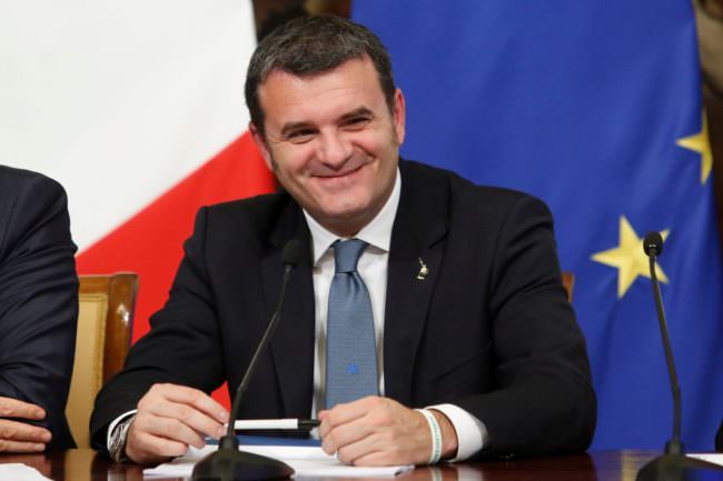 GOVERNO: CENTINAIO “SI PUÒ RECUPERARE UN RAPPORTO CON IL M5S”