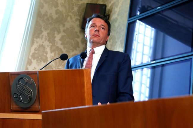 GOVERNO, RENZI “OGGI SALVINI ESCE DI SCENA”