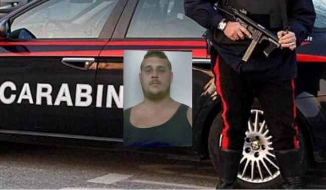 Litiga con il titolare di una giostra nel Catanese, minaccia e strattona i carabinieri: 31enne arrestato