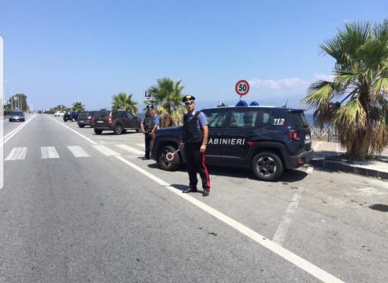 Colpo grosso in un appartamento, zio e nipote catanesi rubano e scappano: beccati dai carabinieri