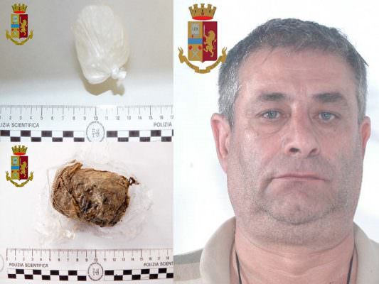 Fermato al posto di blocco, trasportava cocaina in auto: ritrovata altra droga in casa – VIDEO