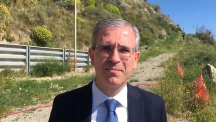 Demolizione Ponte Graci, Falcone: “Dalla Regione un milione di euro per la ricostruzione”