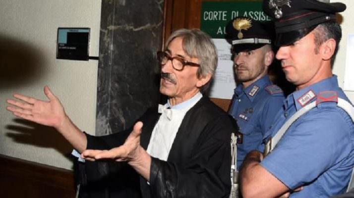 Tragico incidente in bici, violento impatto con un’auto: muore il pm che fece condannare Riina