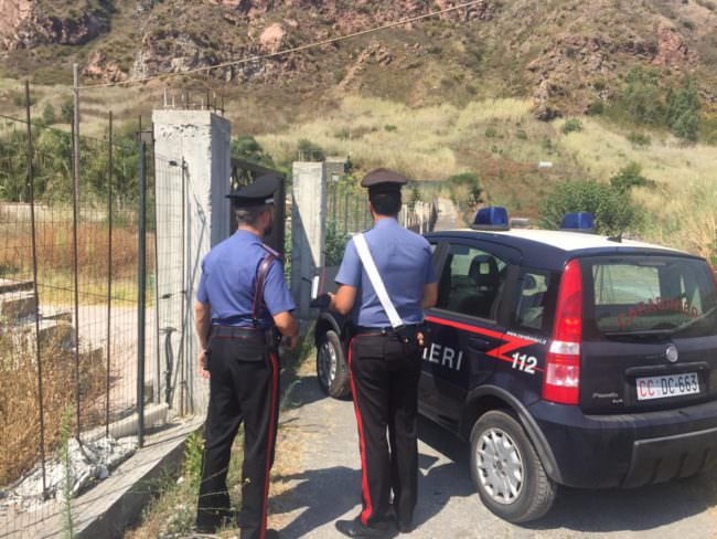 Contrasto all’abusivismo edilizio, controlli serrati a Vulcano: scattano denunce e sequestri