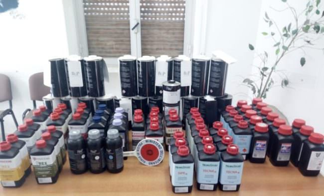 Fuochi d’artificio illegali: armeria ne deteneva il doppio consentito dalla legge