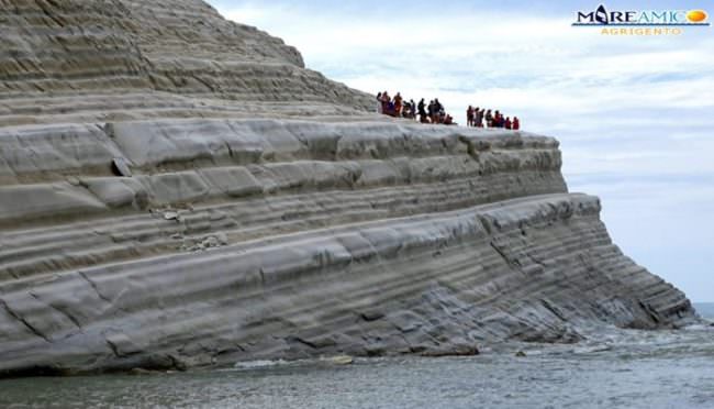 Scala dei Turchi, il gip conferma il sequestro del bene: un soggetto iscritto nel registro degli indagati