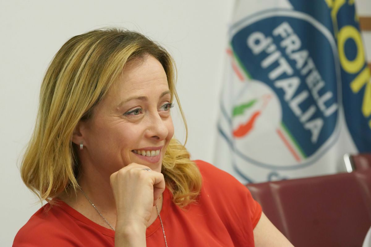Giorgia Meloni a Messina: “Entusiasmo intorno all’esperienza del governo di Musumeci”