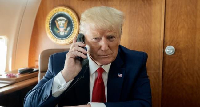 TRUMP LICENZIA L'ADVISER ALLA SICUREZZA BOLTON