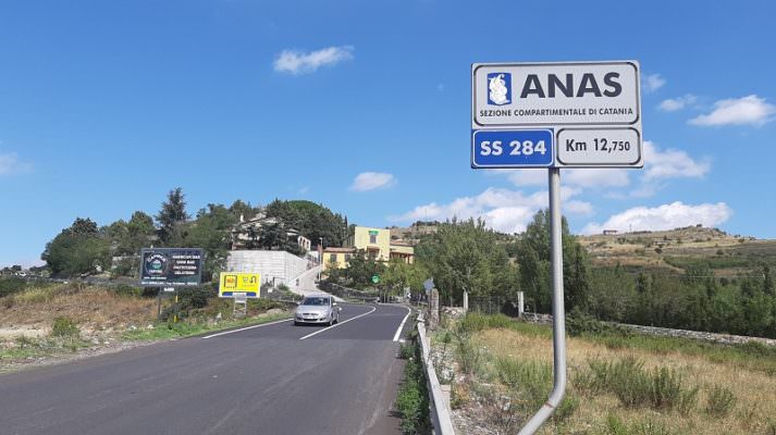 Incidenti SS 284 Occidentale Etnea: proposti autovelox per diminuire la velocità