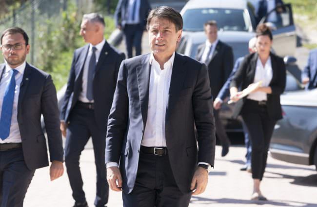 CONTE “NON E' UN GOVERNO CONTRO QUALCUNO”