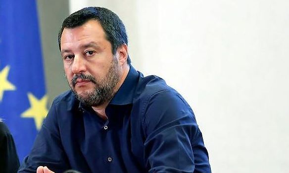 SALVINI “SI' A REFERENDUM PER SISTEMA MAGGIORITARIO”