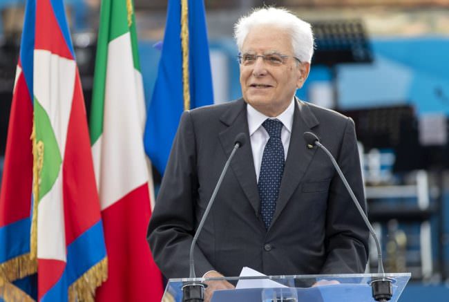 Quirinale, Mattarella accetterà il secondo mandato: votazione in corso, elezione imminente