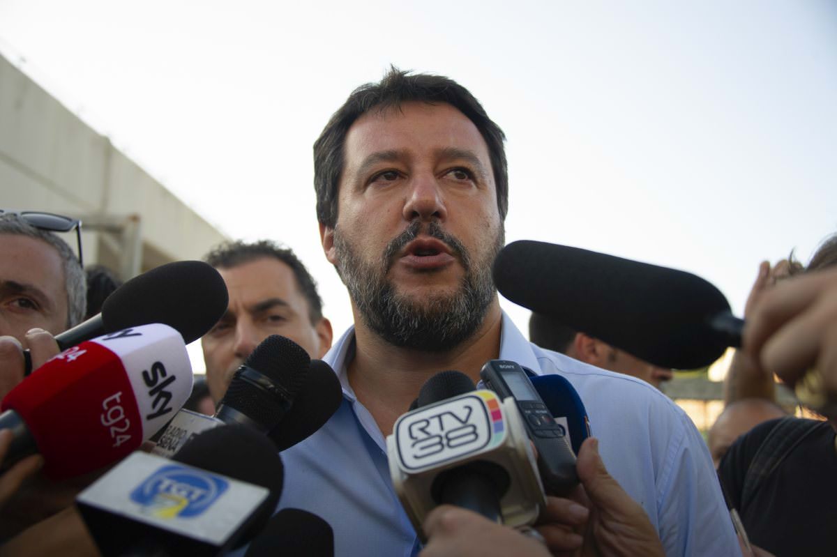 Matteo Salvini e caso Gregoretti, le motivazioni del gup di Catania: “Non c’è stato sequestro di migranti”