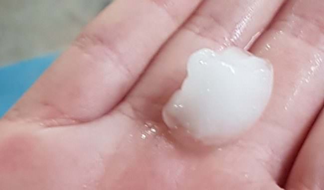 Meteo impazzito nel Catanese: dopo il sole e il temporale è arrivata la grandine