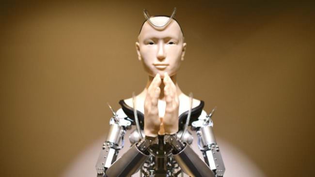 Mindar: la divinità buddista robot