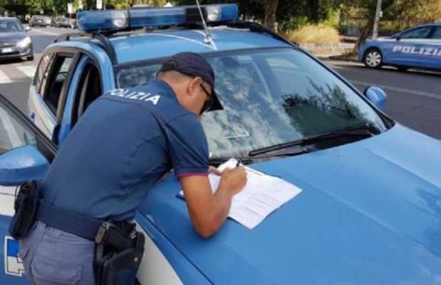Serate danzanti senza autorizzazione: titolari segnalati perché privi di licenza