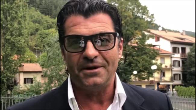 Sci, Tomba “Tutti aspettano il mio erede”