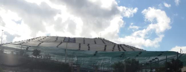 “La discarica ha avvelenato i nostri figli”, protesta con la Sicula Trasporti di Codavolpe. Morabito: “Disponibili a confronto”