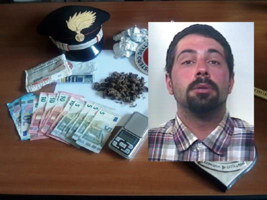 Riforniva di marijuana i giovani del paese: arrestato Roberto Gentile