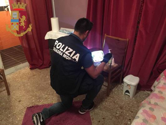 Prostituzione, clienti importunano vicini di casa e invadono domicilio: chiusa abitazione “a luci rosse”