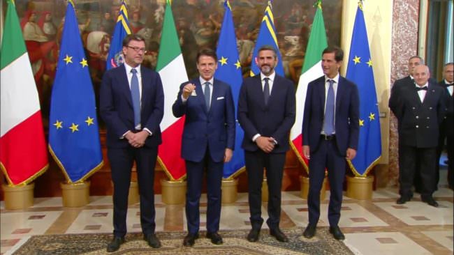 Conte si re-insedia a Palazzo Chigi
