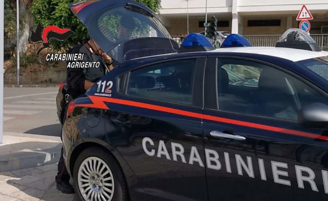 Casa disabitata trasformata in una “fabbrica” di droga: sconosciuti gli “operai”