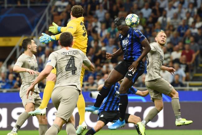 A MILANO ATALANTA-SHAKHTAR DONETSK 1-2, NERAZZURRI BEFFATI AL 95°