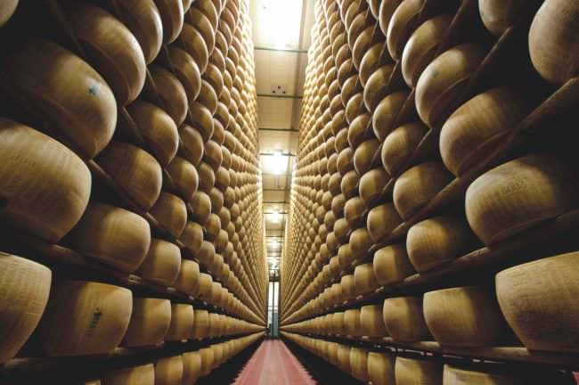 DAZI, IL PARMIGIANO COSTERÀ NEGLI USA 5 DOLLARI IN PIÙ AL CHILO