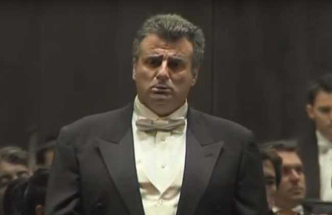 STRONCATO DA UN INFARTO IL TENORE MARCELLO GIORDANI
