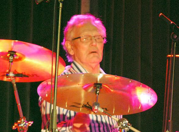 E' MORTO GINGER BAKER, BATTERISTA DEI CREAM
