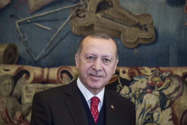 SIRIA, ERDOGAN ALL'UE “MILIONI DI RIFUGIATI SE CRITICATE OPERAZIONE”