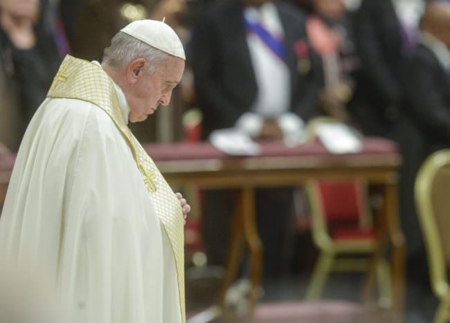 Coronavirus in Vaticano, 6 persone positive: non sarebbe coinvolto il Papa