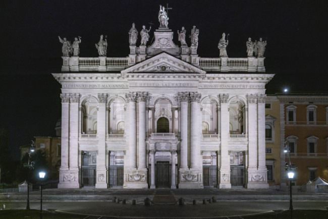 ROMA: NUOVA ILLUMINAZIONE PER LA BASILICA DI SAN GIOVANNI IN LATERANO