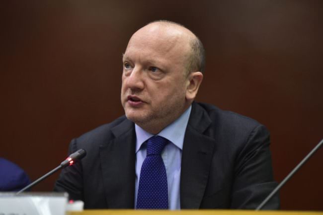 BOCCIA “SUPERARE STATO DI CONTINUA CAMPAGNA ELETTORALE”
