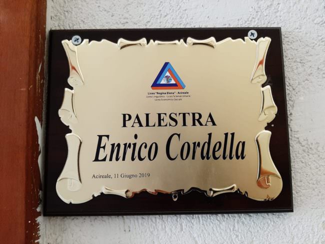 Tragedia di Santa Maria La Scala, palestra intitolata a Enrico Cordella: la famiglia ringrazia commossa